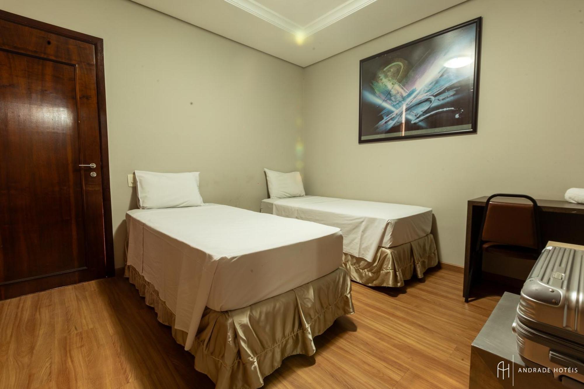 Rede Andrade Guaira Hotel Curitiba Kültér fotó