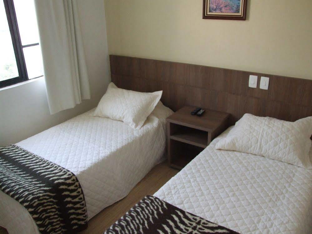 Rede Andrade Guaira Hotel Curitiba Kültér fotó
